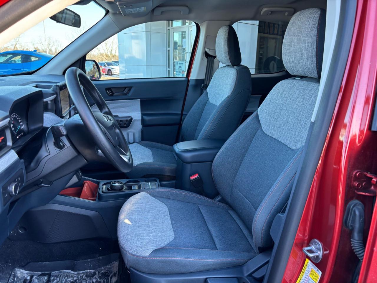 2022 Ford Maverick XLT, AWD, CREW, FX4 PACKAGE, LOCAL TRADE! Photo