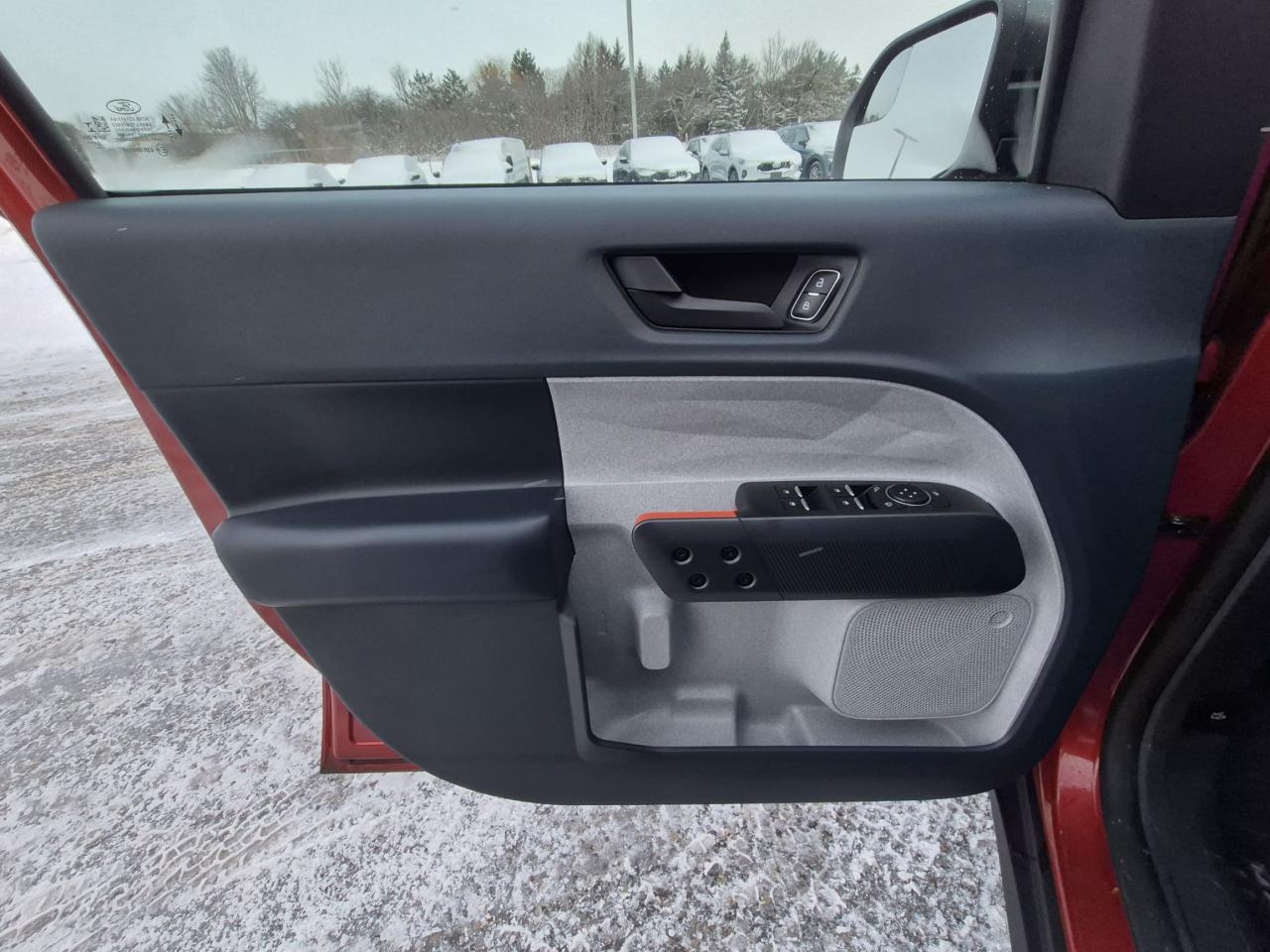 2022 Ford Maverick XLT, AWD, CREW, FX4 PACKAGE, LOCAL TRADE! Photo