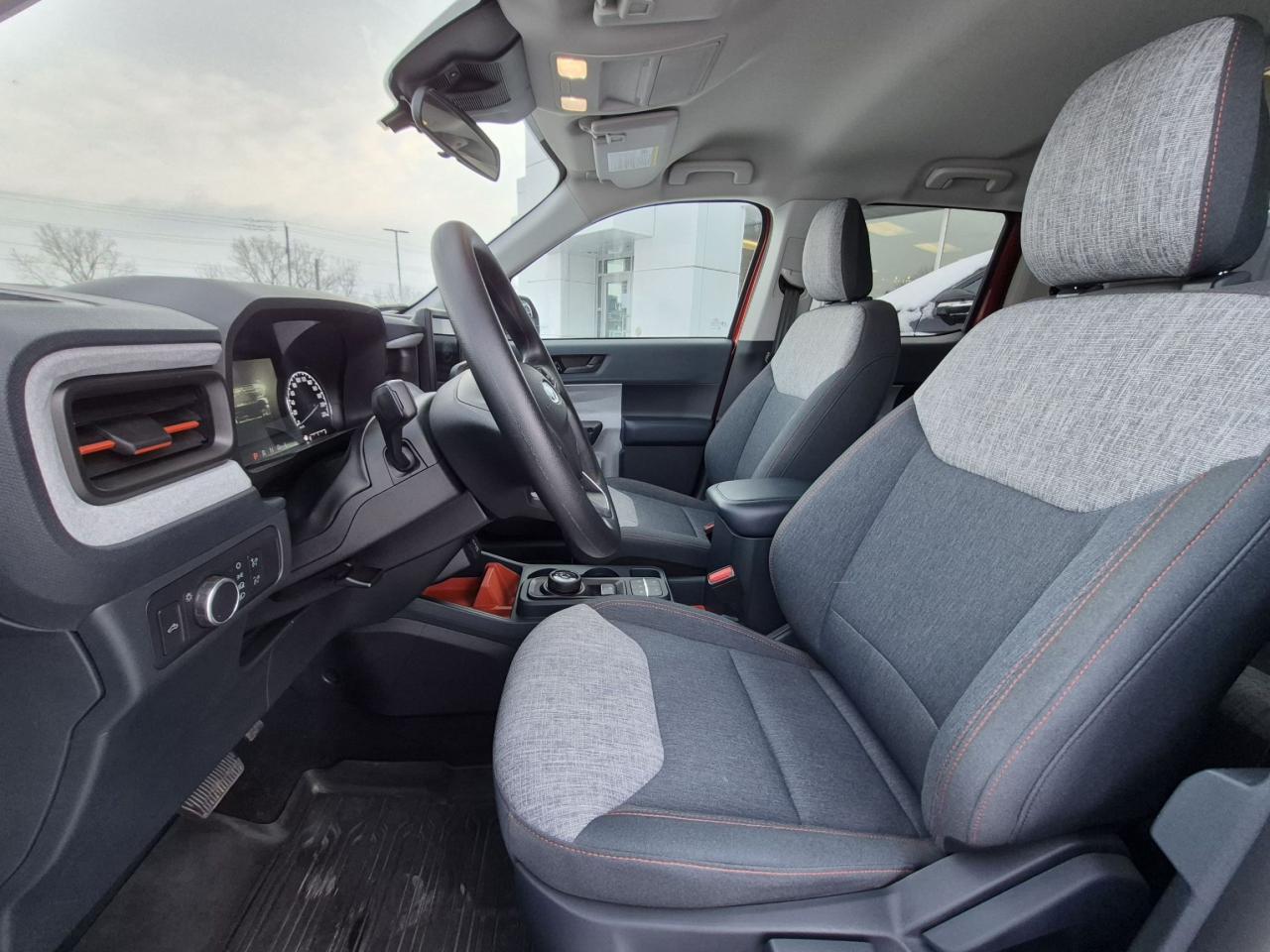 2022 Ford Maverick XLT, AWD, CREW, FX4 PACKAGE, LOCAL TRADE! Photo
