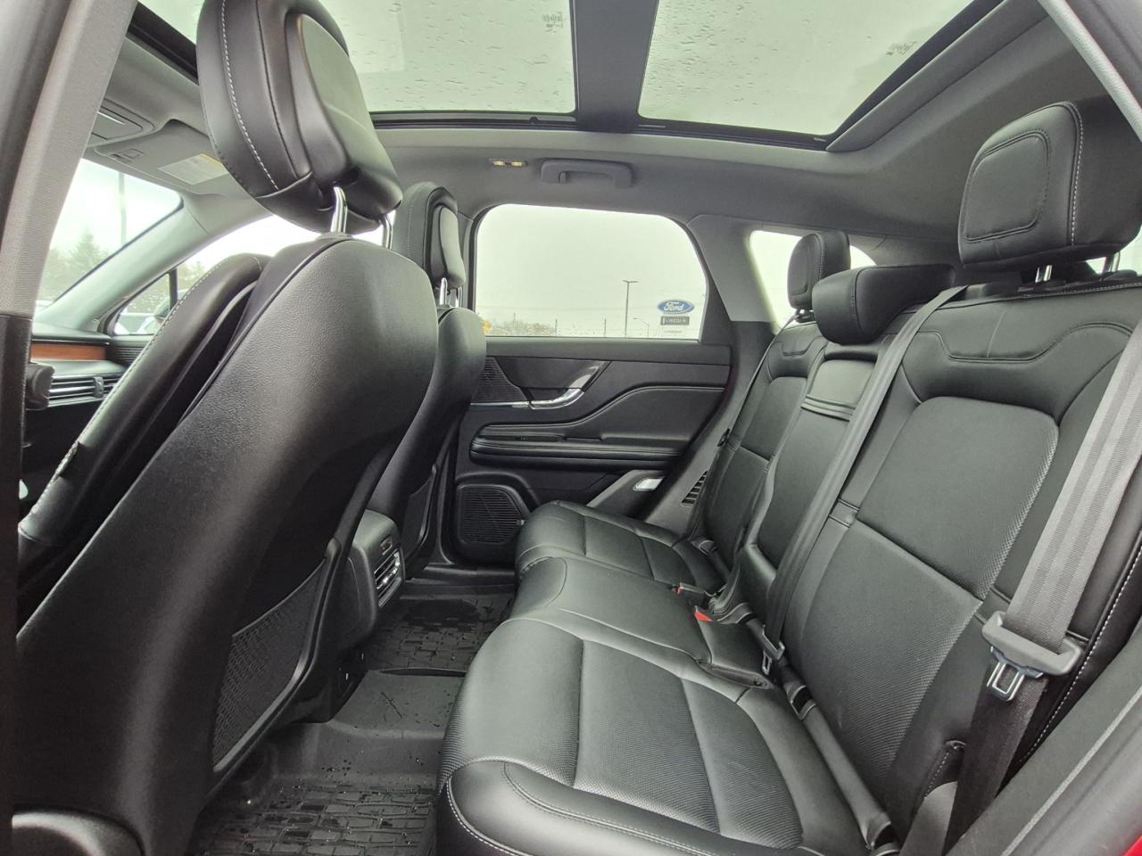 2022 Lincoln Corsair GRAND TOURING, HYBRID, HEATED STEERING WHEEL! Photo