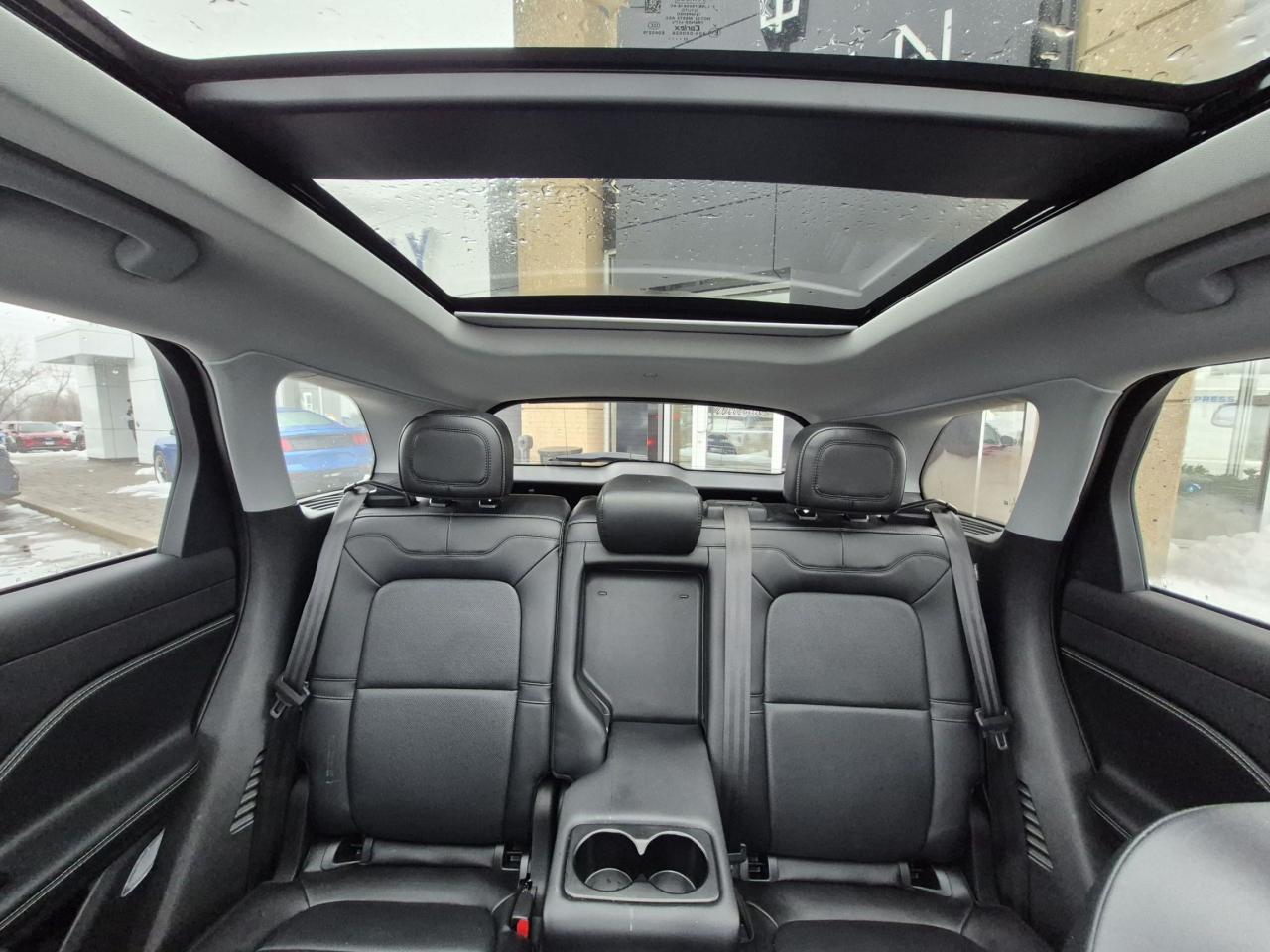 2022 Lincoln Corsair GRAND TOURING, HYBRID, HEATED STEERING WHEEL! Photo