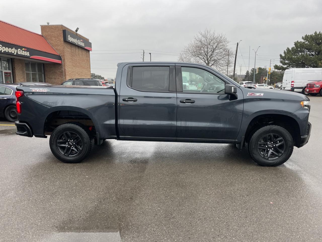 2019 Chevrolet Silverado 1500 LT TRAIL BOSS 4WD CREW CAB 147" *Dealer Serviced Photo