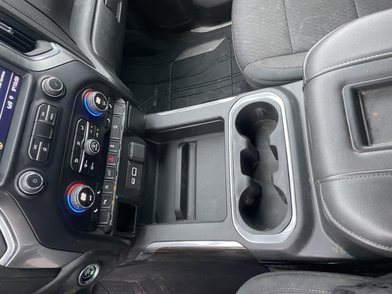 2019 Chevrolet Silverado 1500 LT TRAIL BOSS 4WD CREW CAB 147" *Dealer Serviced Photo