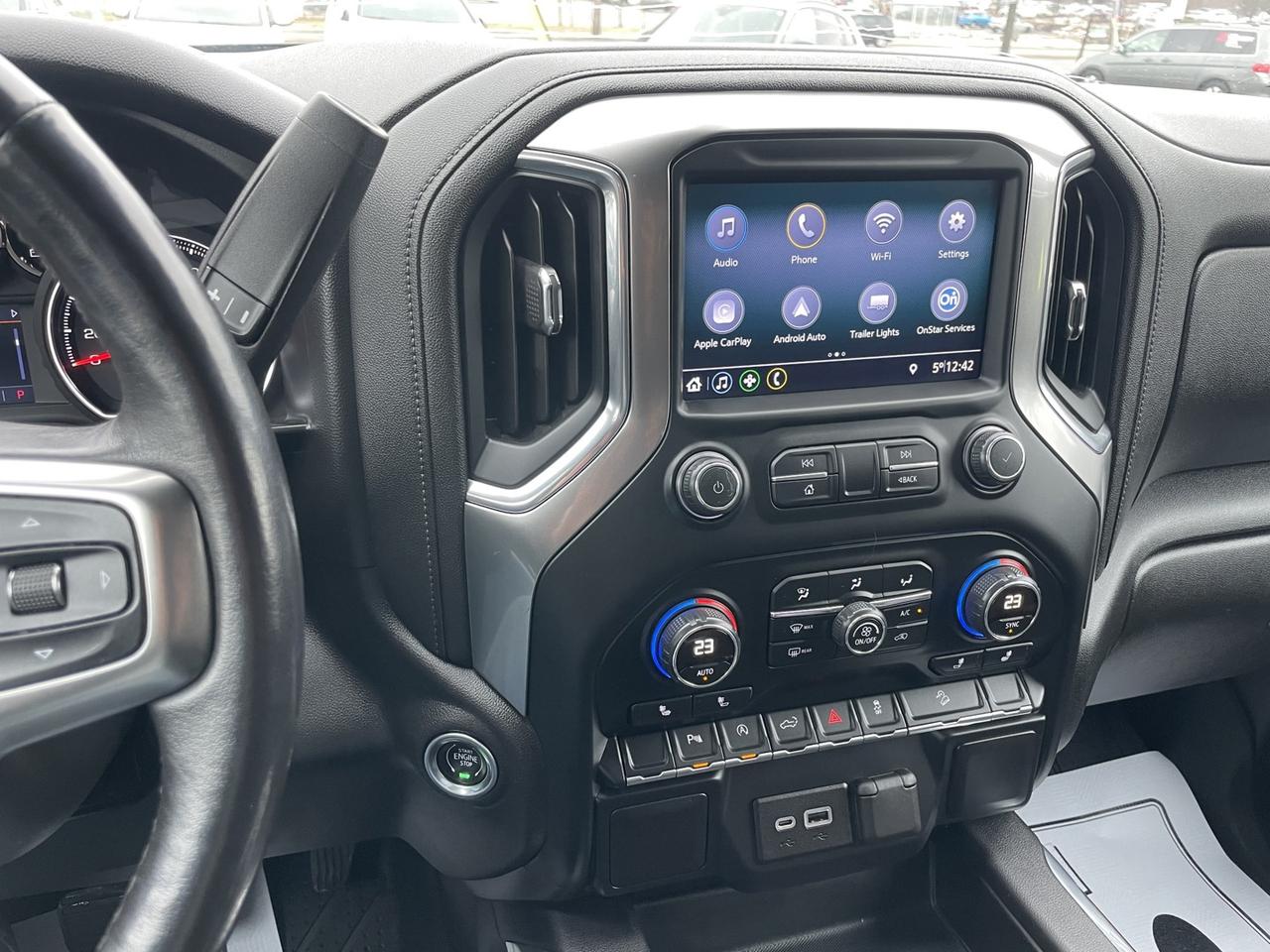 2019 Chevrolet Silverado 1500 LT Trail Boss Crew Cab 4WD *One  Owner Photo