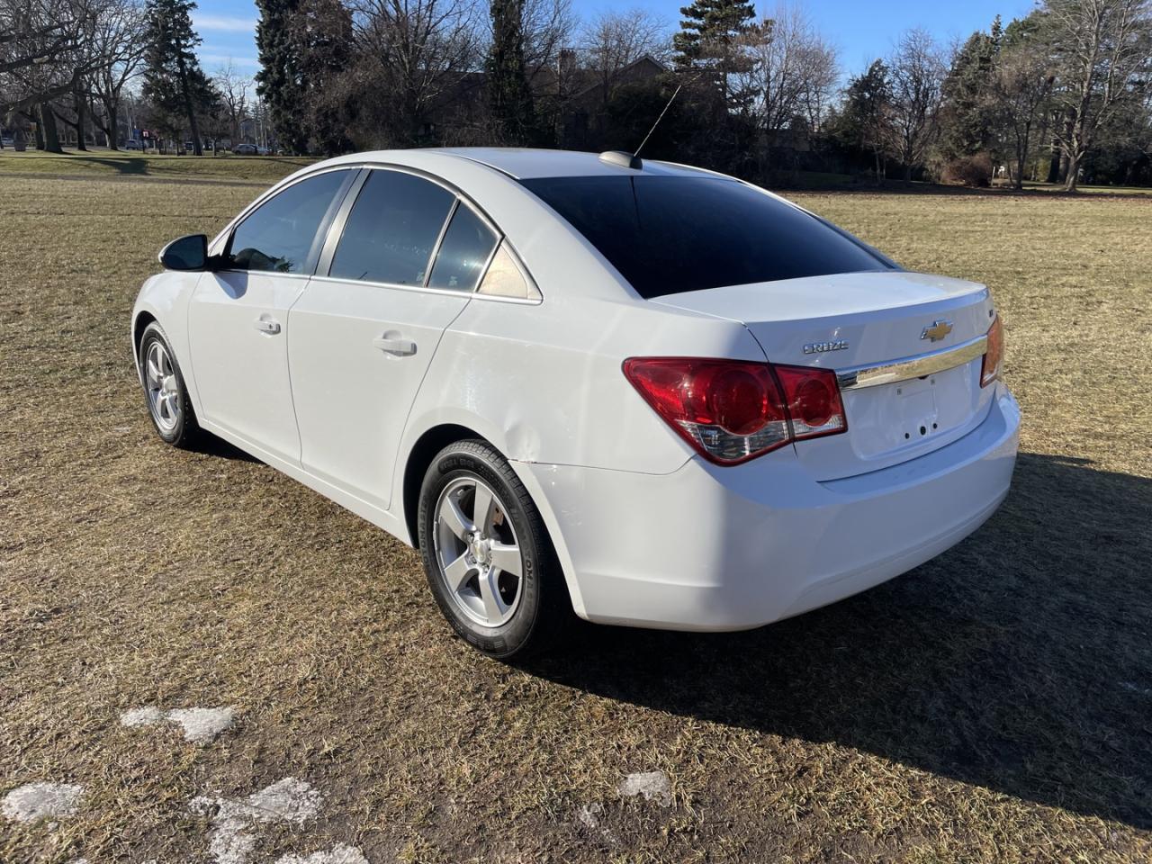 2016 Chevrolet Cruze Limited 2LT *Leather/sunroof Photo3