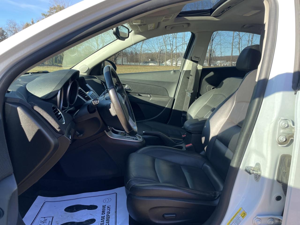 2016 Chevrolet Cruze Limited 2LT *Leather/sunroof Photo