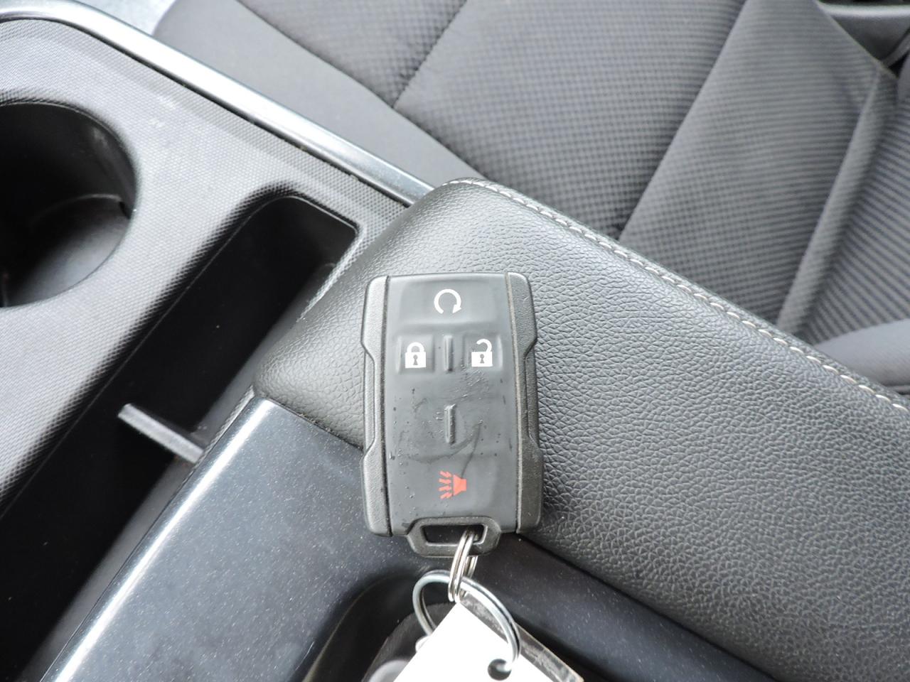 2017 Chevrolet Silverado 1500 LT Photo