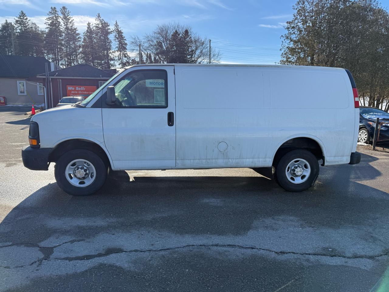 2013 Chevrolet Express Cargo Van  Photo