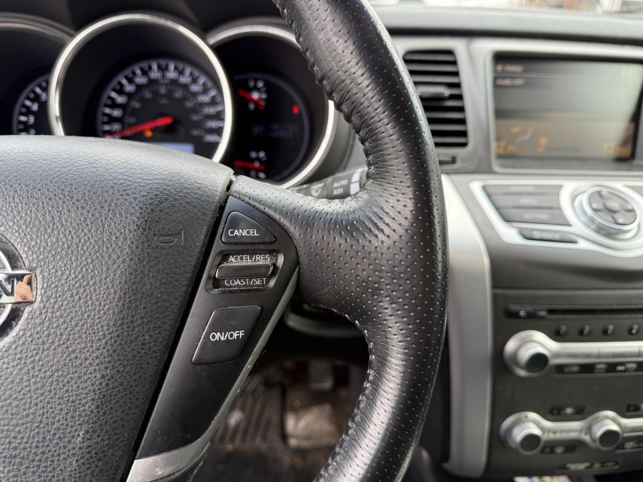 2012 Nissan Murano SL Photo