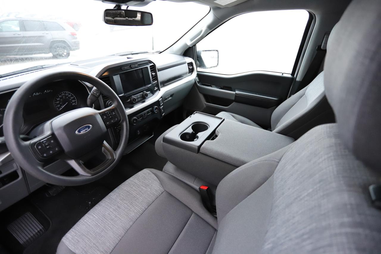 2023 Ford F-150 XLT 4WD SuperCrew 5.5' Box Photo