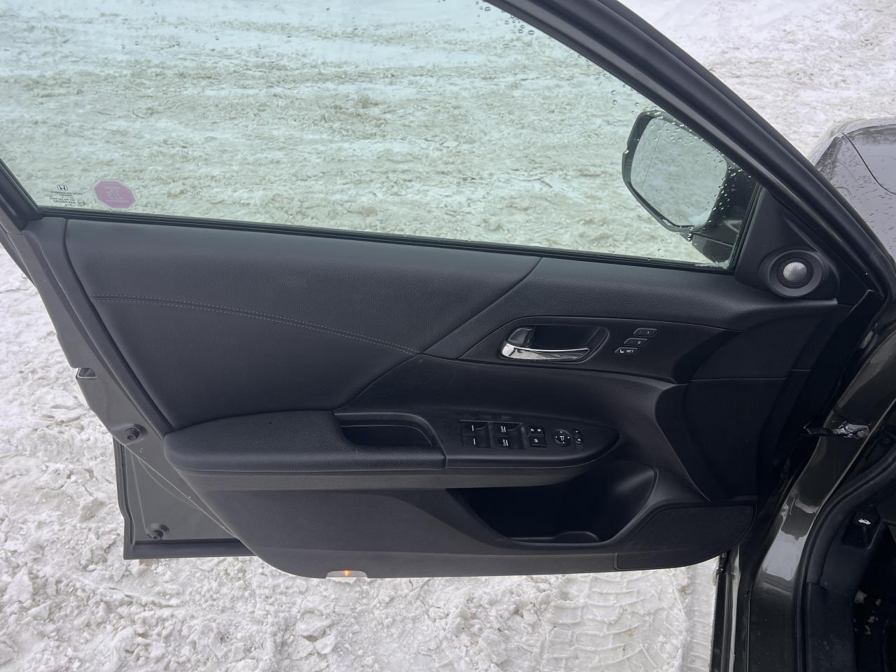 2014 Honda Accord EX-L Photo