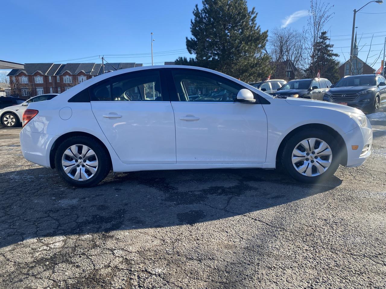 2014 Chevrolet Cruze Automatic/4 Cylinder Gas Saver/Bluetooth Photo