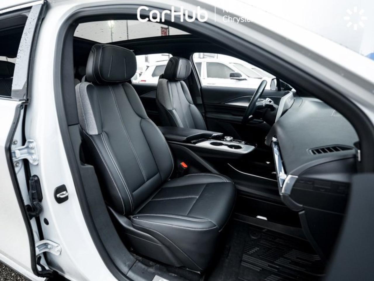 2024 Cadillac LYRIQ Tech Panoroof Heated Seats Navi Apple CarPlay Android Auto Photo