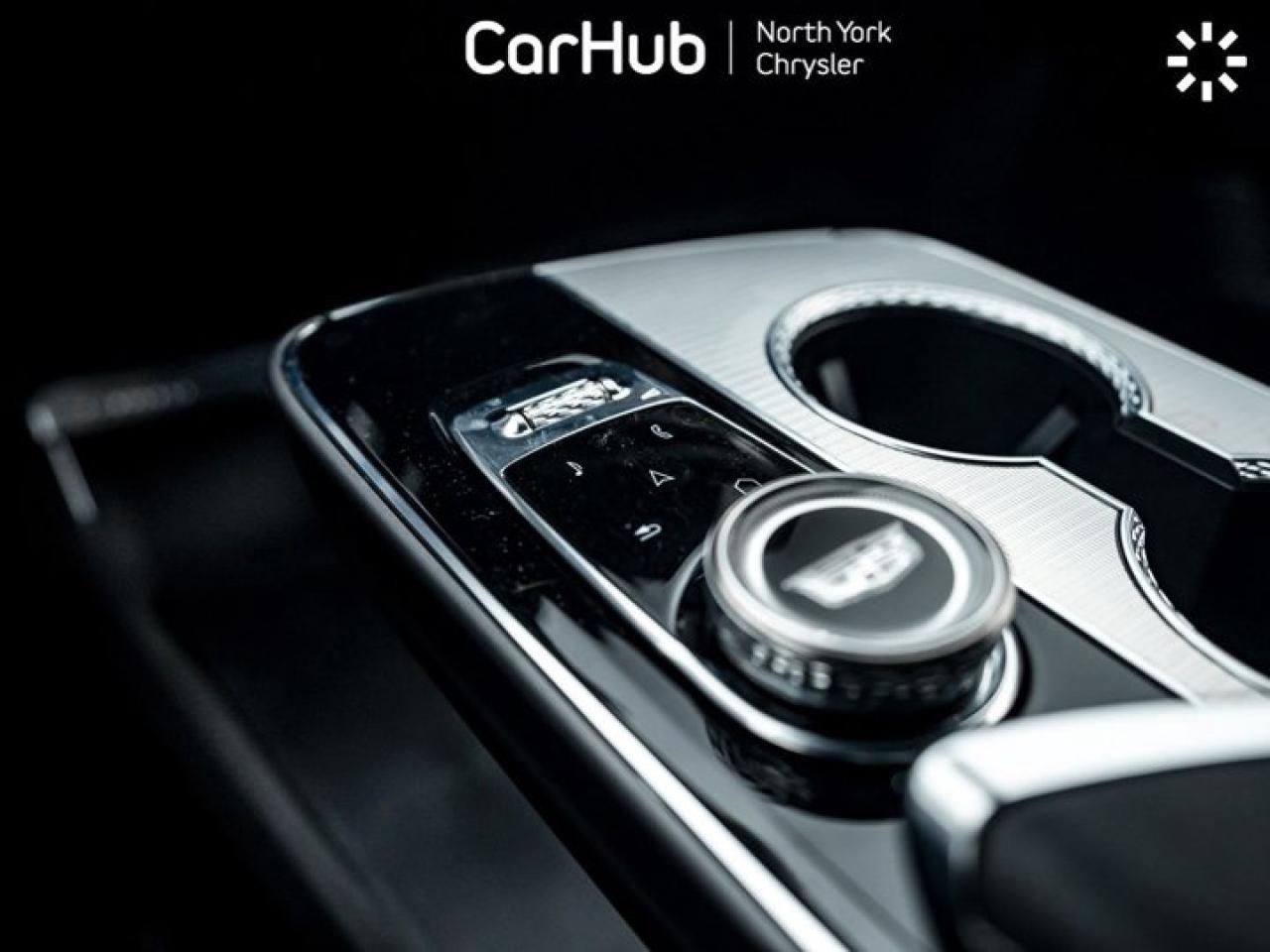 2024 Cadillac LYRIQ Tech Panoroof Heated Seats Navi Apple CarPlay Android Auto Photo