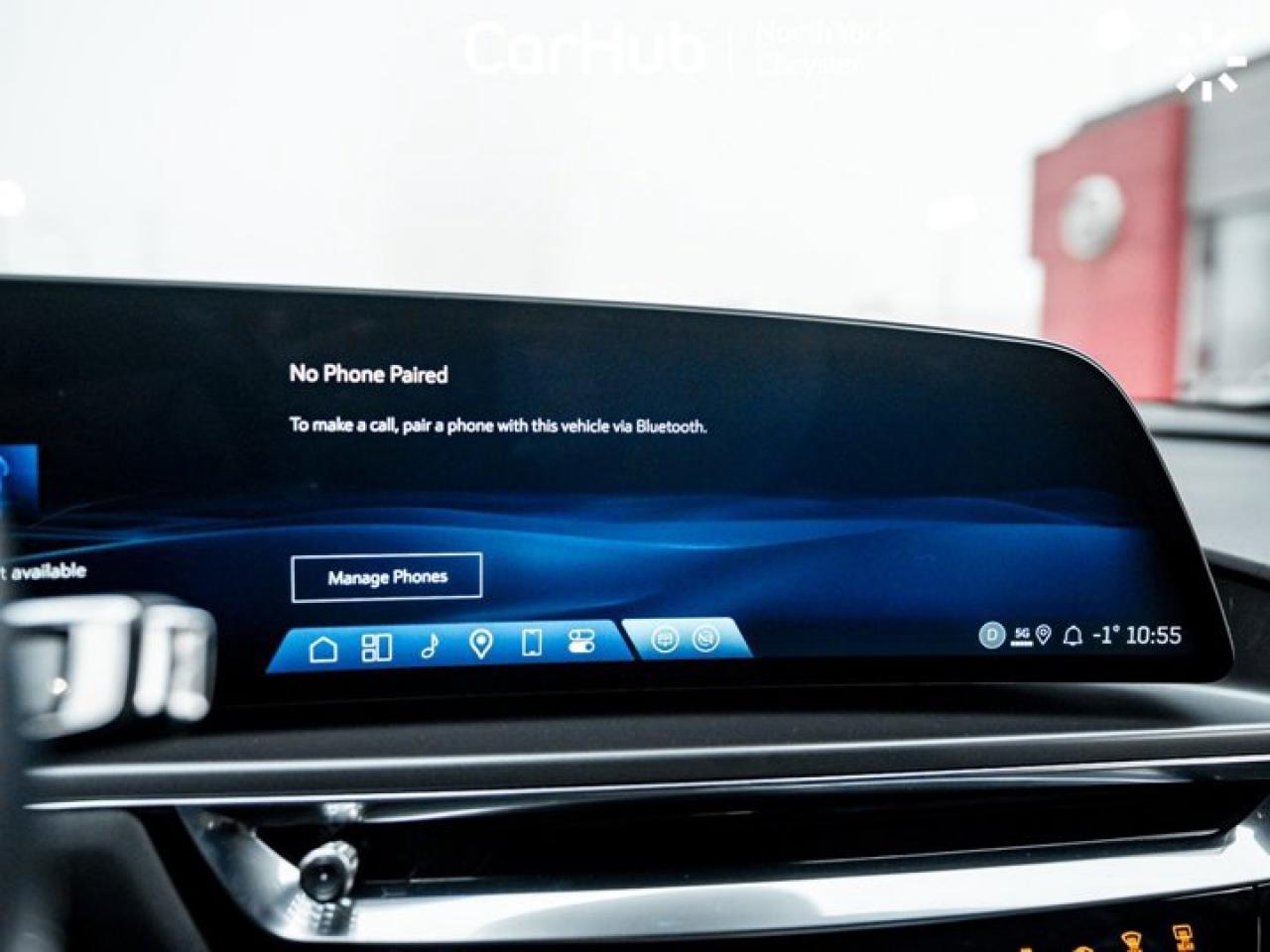 2024 Cadillac LYRIQ Tech Panoroof Heated Seats Navi Apple CarPlay Android Auto Photo