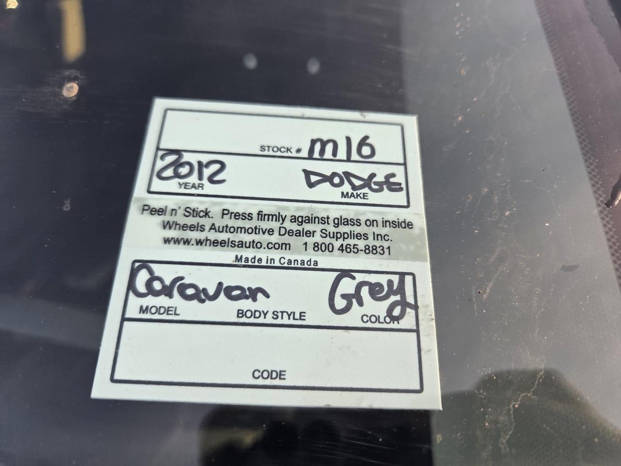 2012 Dodge Grand Caravan SXT, STOWNGO, 7 PASSENGER, WINTER TIRES, AS IS Photo