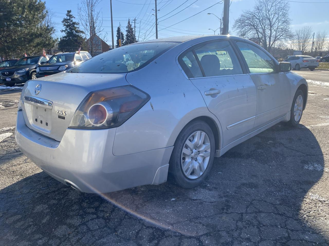 2009 Nissan Altima AS IS Special/Automatic/4 Cylinder Photo