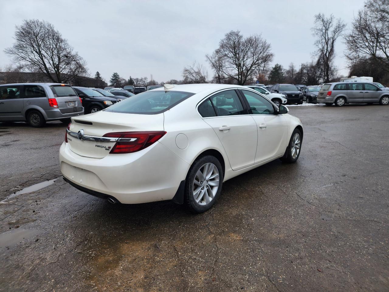 2015 Buick Regal Turbo l Clean Carfax l AWD l Nav l Remote Start Photo