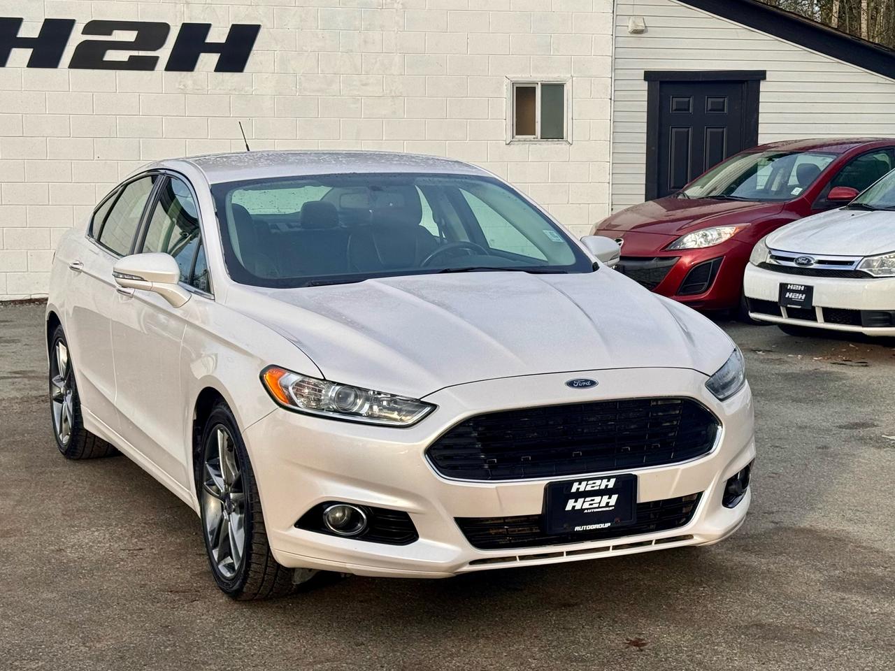 2014 Ford Fusion FINANCING AVAILABLE Photo3