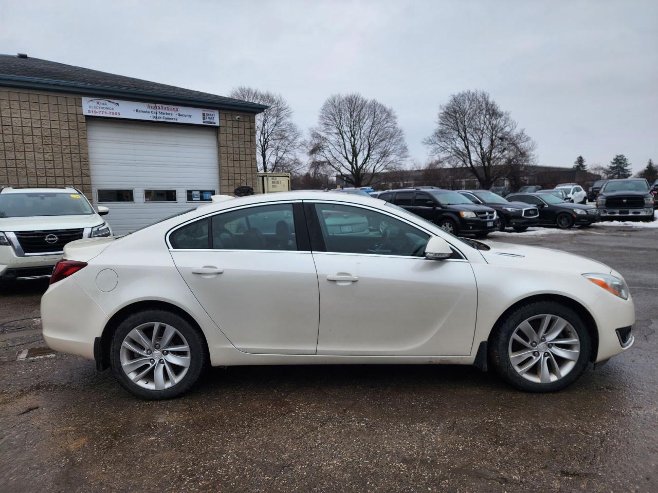 2015 Buick Regal Turbo l Clean Carfax l AWD l Nav l Remote Start