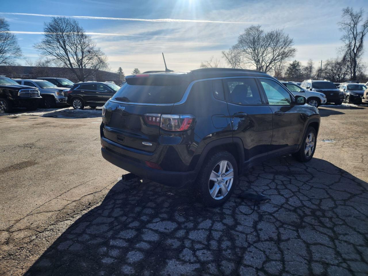 2022 Jeep Compass NORTH l AWD l Heated Seats l Remote Start