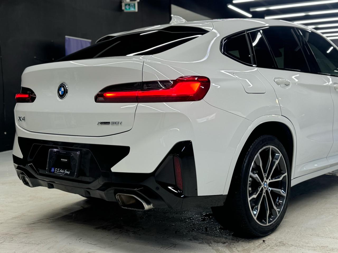 2022 BMW X4 M SPORT|NAV|BACKUP|ONE OWNER|PANO|FCW|LKA| Photo