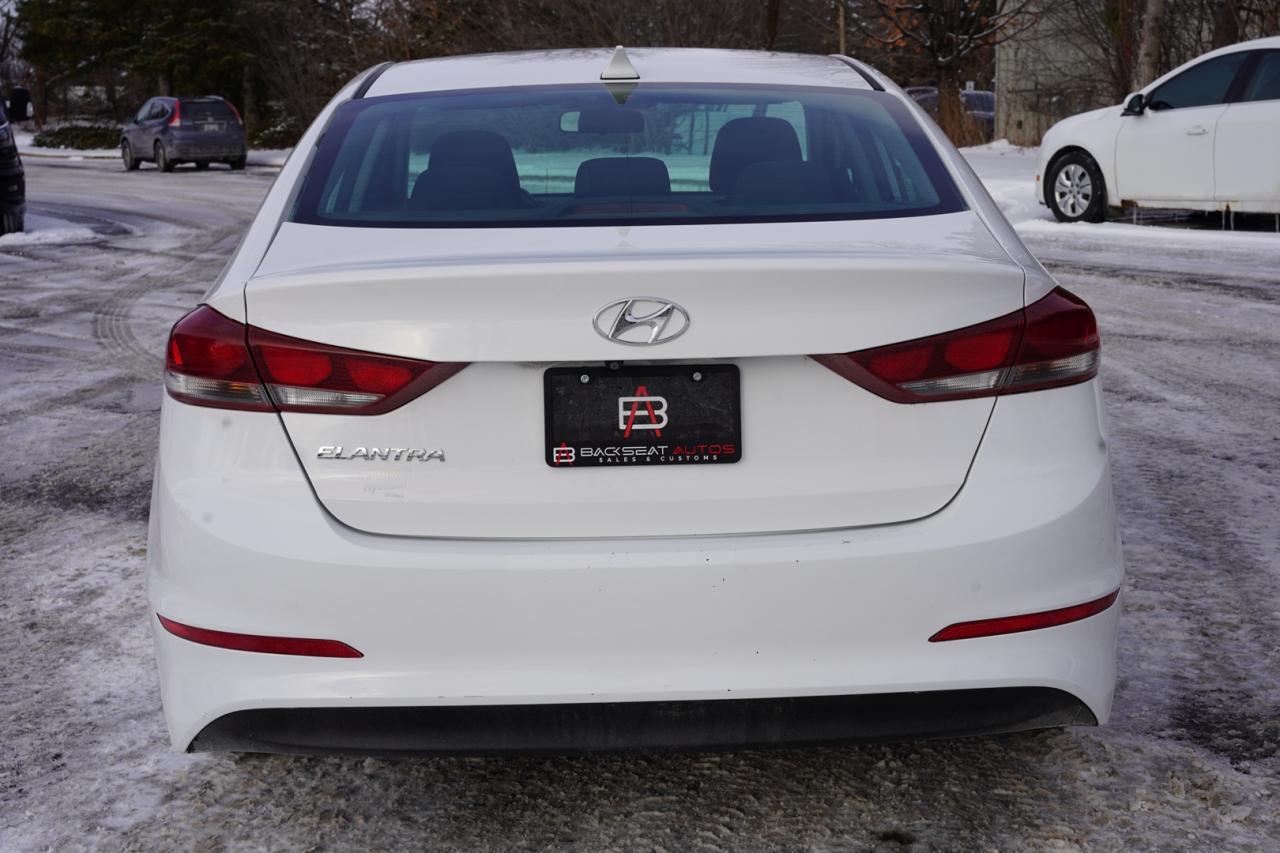 2017 Hyundai Elantra Limited Photo