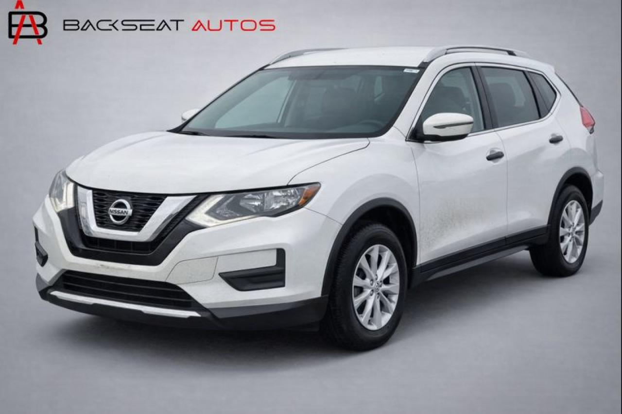 2017 Nissan Rogue SV 2WD Photo