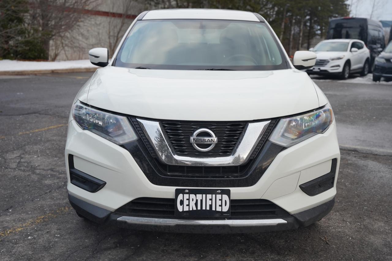 2017 Nissan Rogue SV 2WD Photo