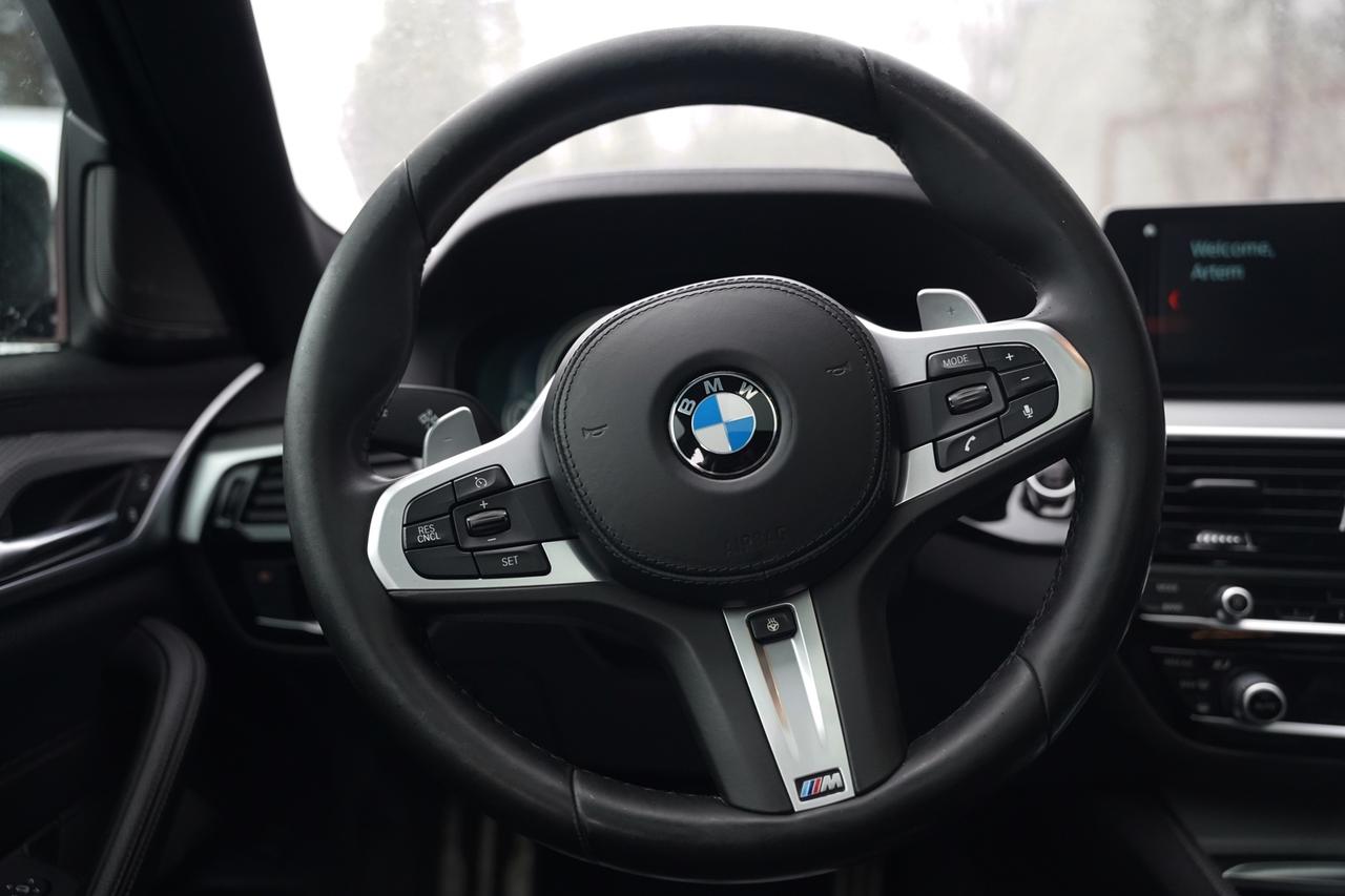 2018 BMW 5 Series 540i xDrive Photo