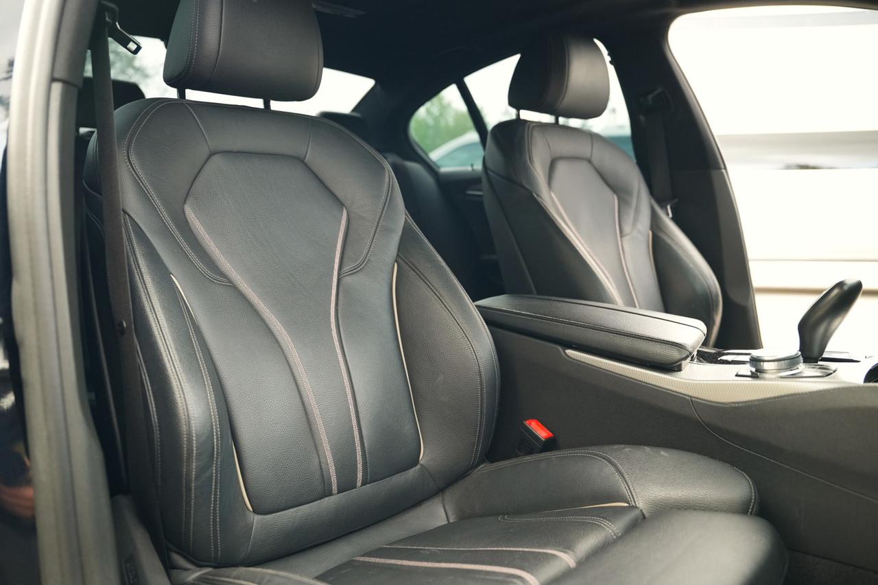 2018 BMW 5 Series 540i xDrive Photo