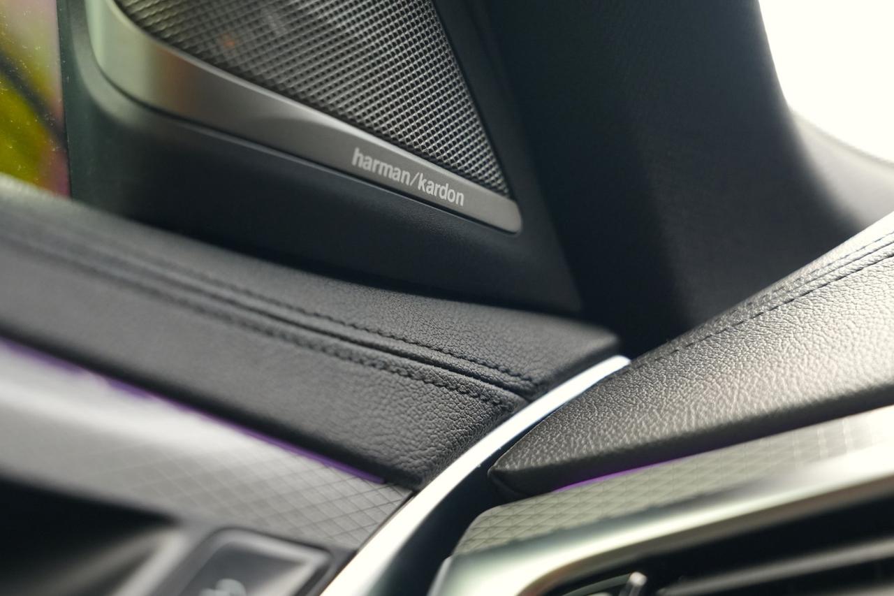 2018 BMW 5 Series 540i xDrive Photo