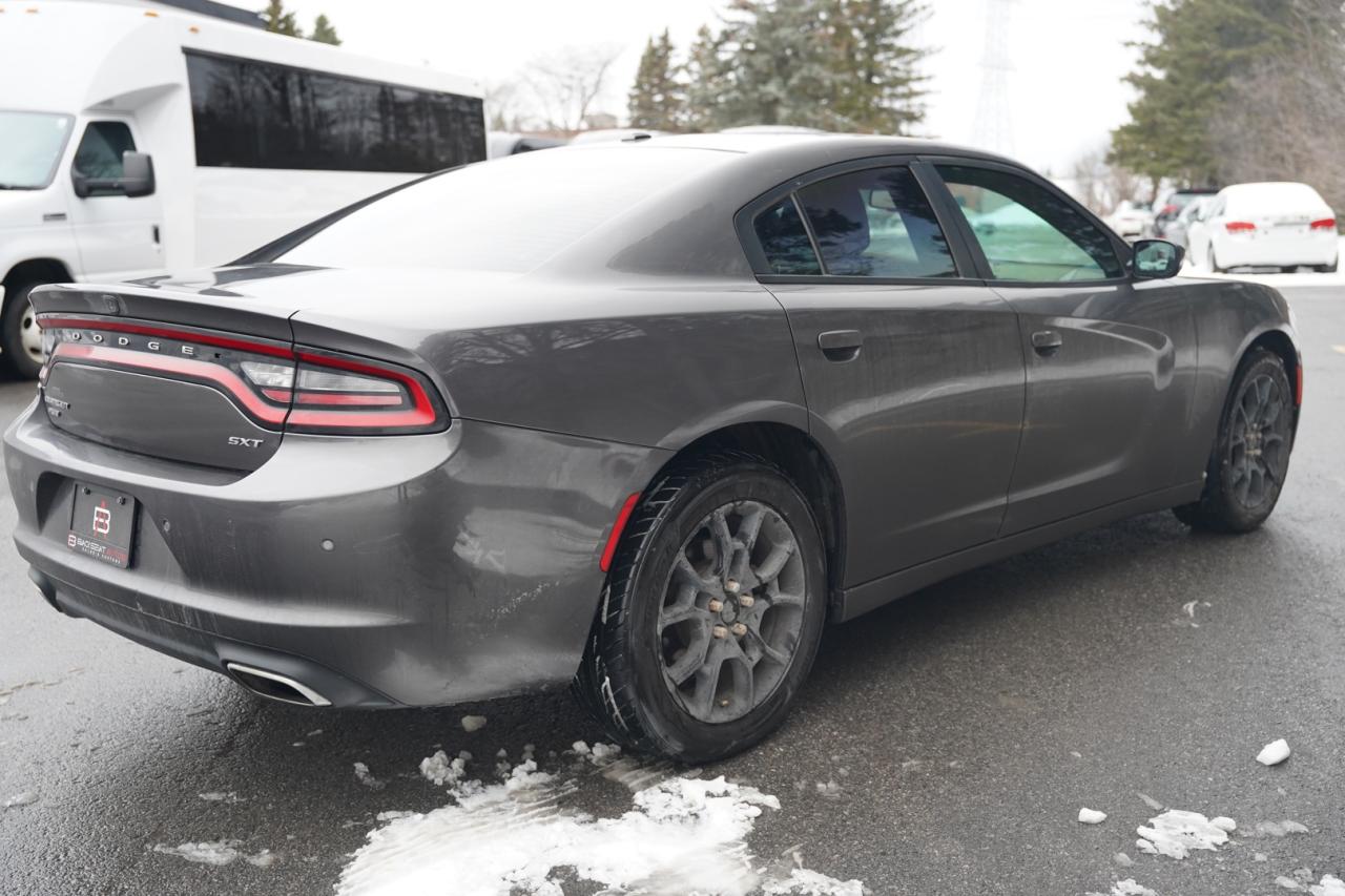 2016 Dodge Charger SXT AWD Photo