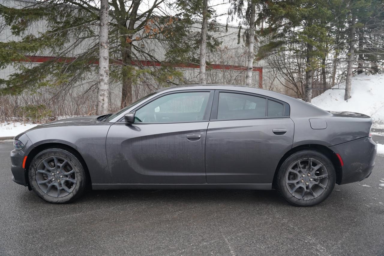 2016 Dodge Charger SXT AWD Photo