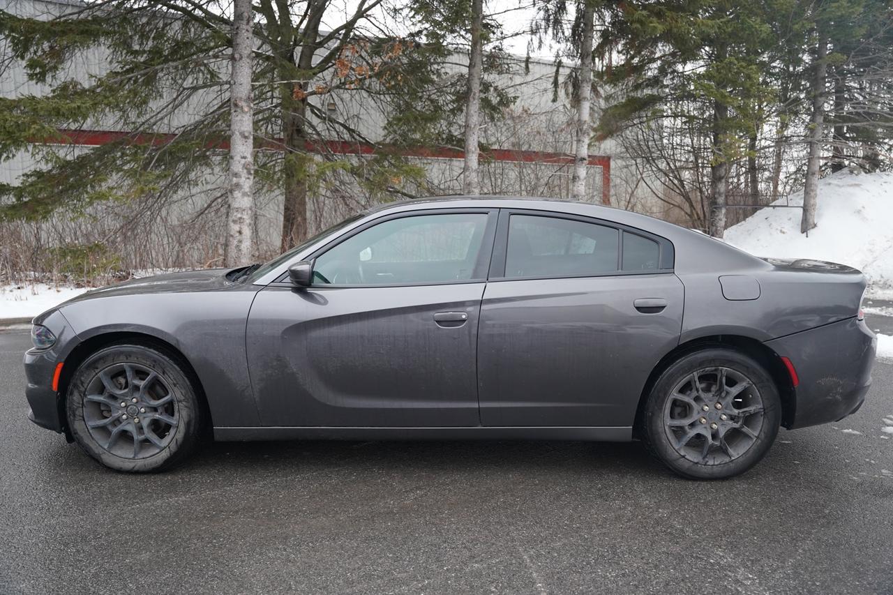 2016 Dodge Charger SXT AWD Photo