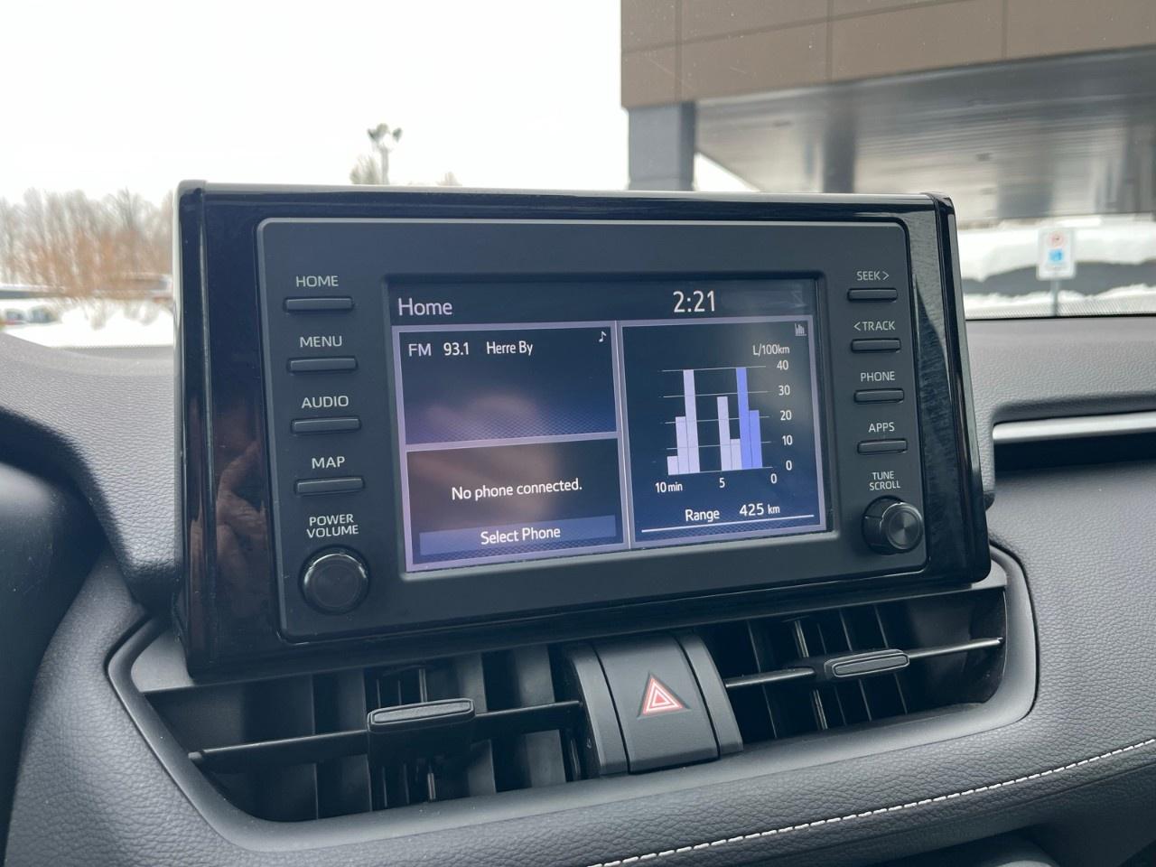 2021 Toyota RAV4 XLE AWD Photo