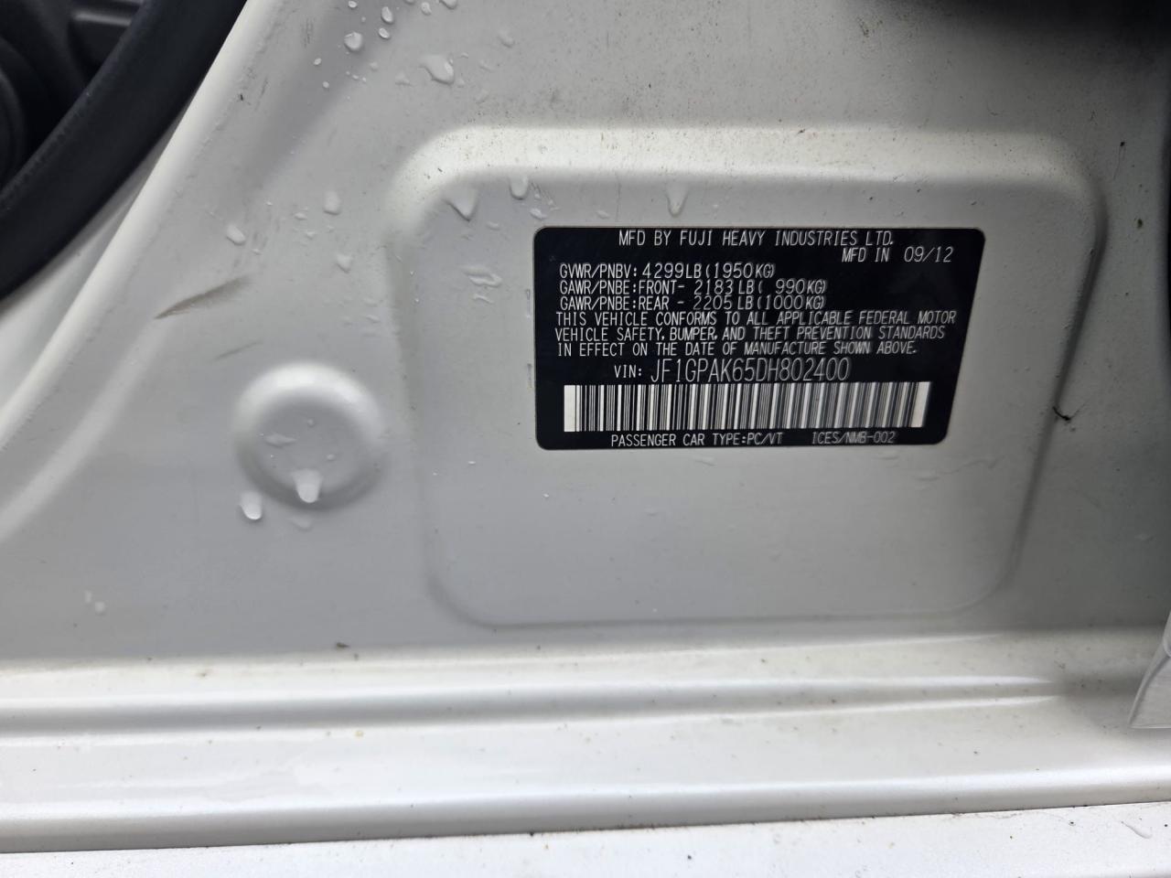 2013 Subaru Impreza 2.0i, LIMITED, LEATHER, ALLOYS, WELL MAINTAINED Photo