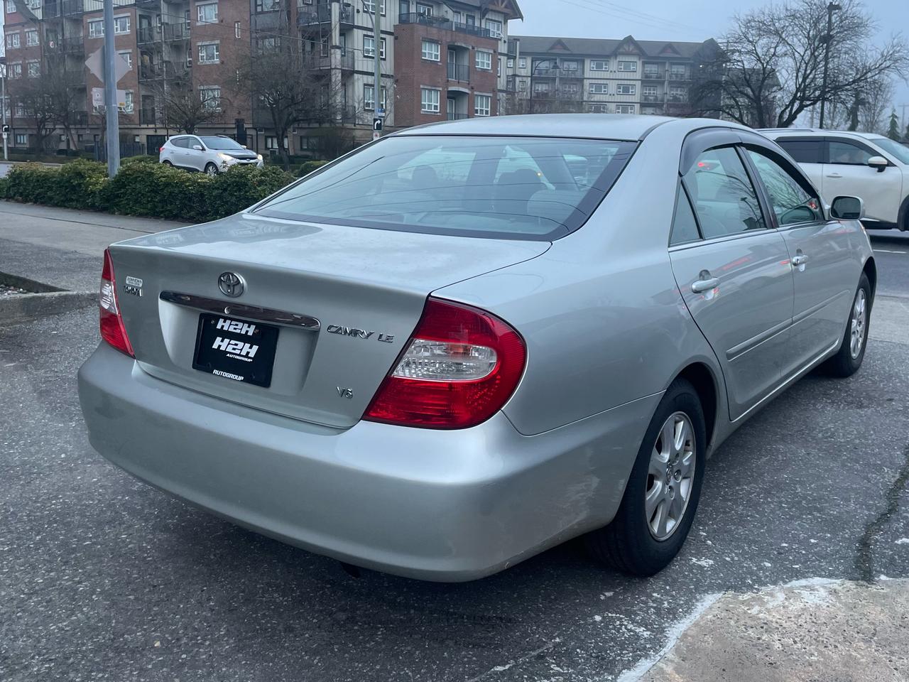2002 Toyota Camry LE Photo5