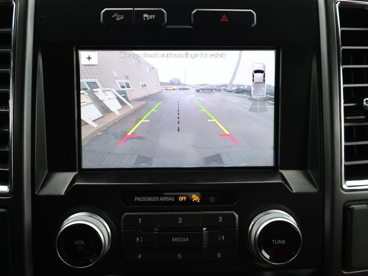 2016 Ford F-150 LARIAT FX-4 PKG 4WD CERTIFIED *1 OWNER*ACCIDENT FREE* CAMERA NAV BLUETOOTH LEATHER HEATED SEATS CRUISE ALLOYS Photo