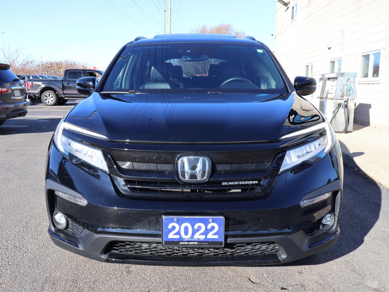 2022 Honda Pilot BLACK EDITION 4WD *ACCIDENT FREE*HONDA MAINTAIN* CAMERA NAV BLUETOOTH LEATHER HEATED SEATS SUNROOF CRUISE ALLOYS Photo2