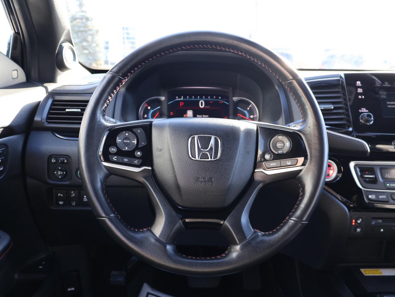 2022 Honda Pilot BLACK EDITION 4WD *ACCIDENT FREE*HONDA MAINTAIN* CAMERA NAV BLUETOOTH LEATHER HEATED SEATS SUNROOF CRUISE ALLOYS Photo