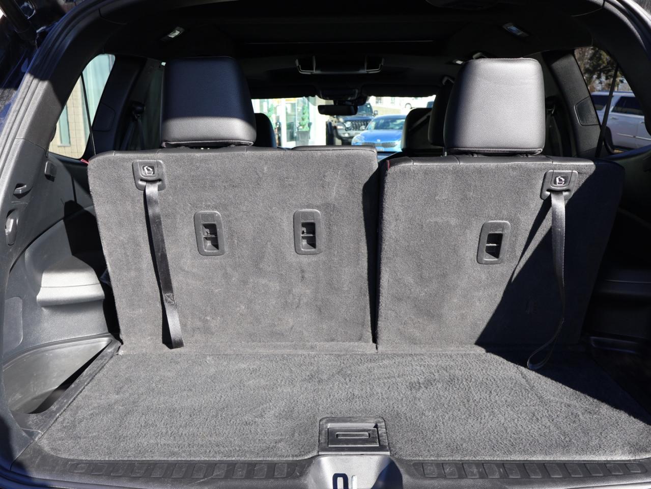 2022 Honda Pilot BLACK EDITION 4WD *ACCIDENT FREE*HONDA MAINTAIN* CAMERA NAV BLUETOOTH LEATHER HEATED SEATS SUNROOF CRUISE ALLOYS Photo