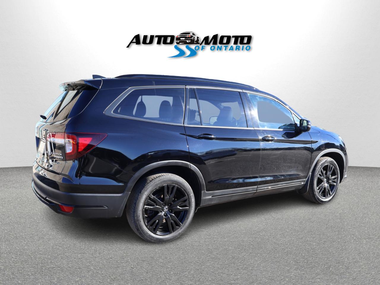 2022 Honda Pilot BLACK EDITION 4WD *ACCIDENT FREE*HONDA MAINTAIN* CAMERA NAV BLUETOOTH LEATHER HEATED SEATS SUNROOF CRUISE ALLOYS Photo