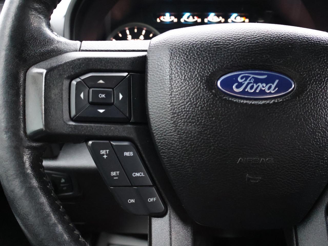 2017 Ford F-150 V6 SPORT 4WD CERTIFIED CAMERA NAV BLUETOOTH HEATED SEATS CRUISE ALLOYS Photo