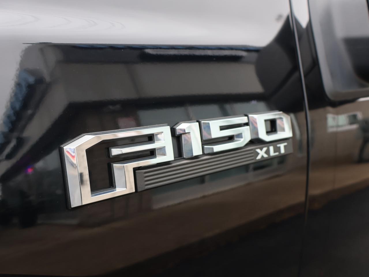 2017 Ford F-150 V6 SPORT 4WD CERTIFIED CAMERA NAV BLUETOOTH HEATED SEATS CRUISE ALLOYS Photo