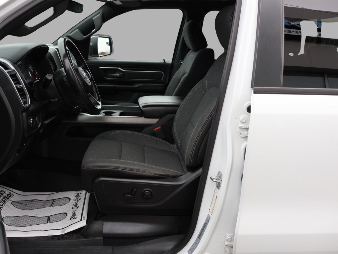 2020 RAM 1500 BIG HORN 4WD CERTIFIED CAMERA BLUETOOTH HEATED SEATS CRUISE ALLOYS Photo