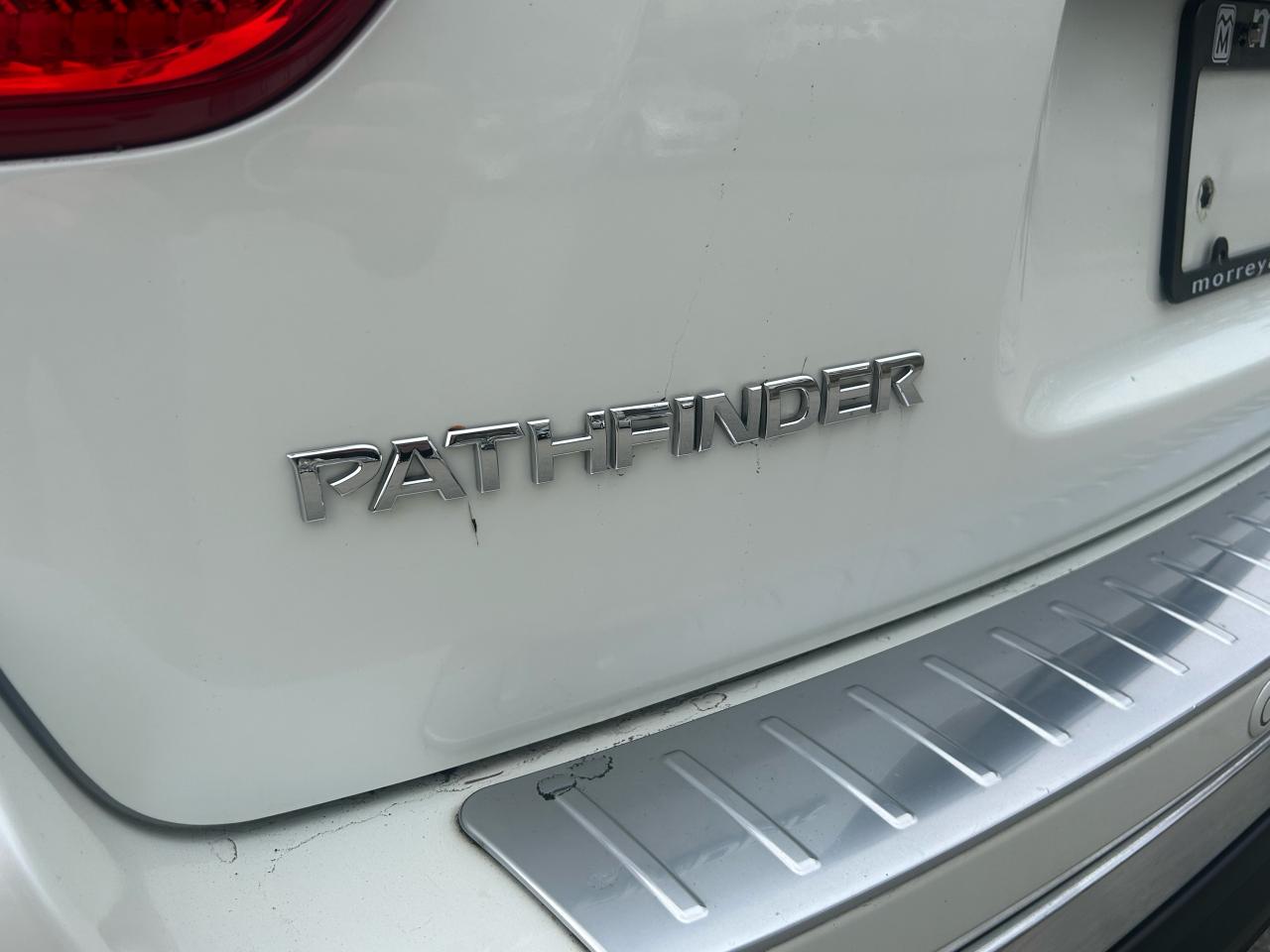 2020 Nissan Pathfinder 4x4 Platinum - Photo #16