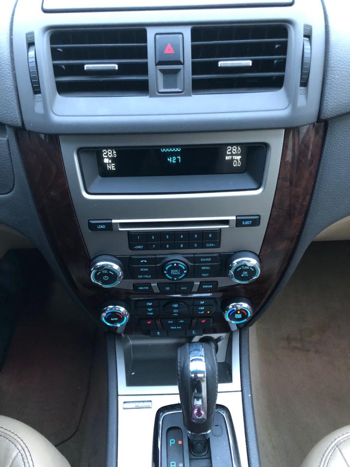 2010 Ford Fusion SEL, CERTIFIED WITH 3 YRS WARRANTY INCLUDED Photo