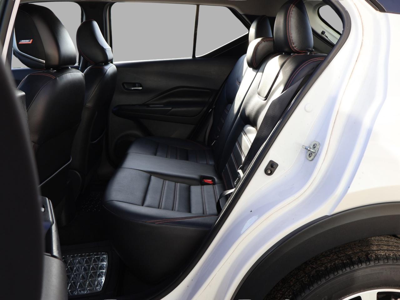 2019 Nissan Kicks SR CERTIFIED *ACCIDENT FREE*NOSSAN MAINTAIN* CAMERA BLUETOOTH LEATHER HEATED SEATS CRUISE ALLOYS Photo