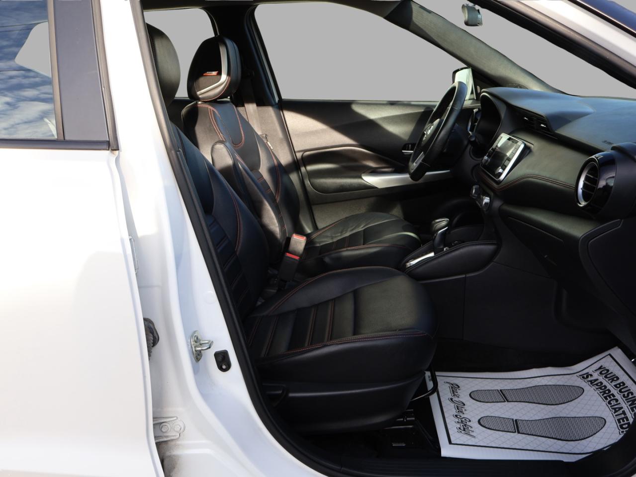 2019 Nissan Kicks SR CERTIFIED *ACCIDENT FREE*NOSSAN MAINTAIN* CAMERA BLUETOOTH LEATHER HEATED SEATS CRUISE ALLOYS Photo